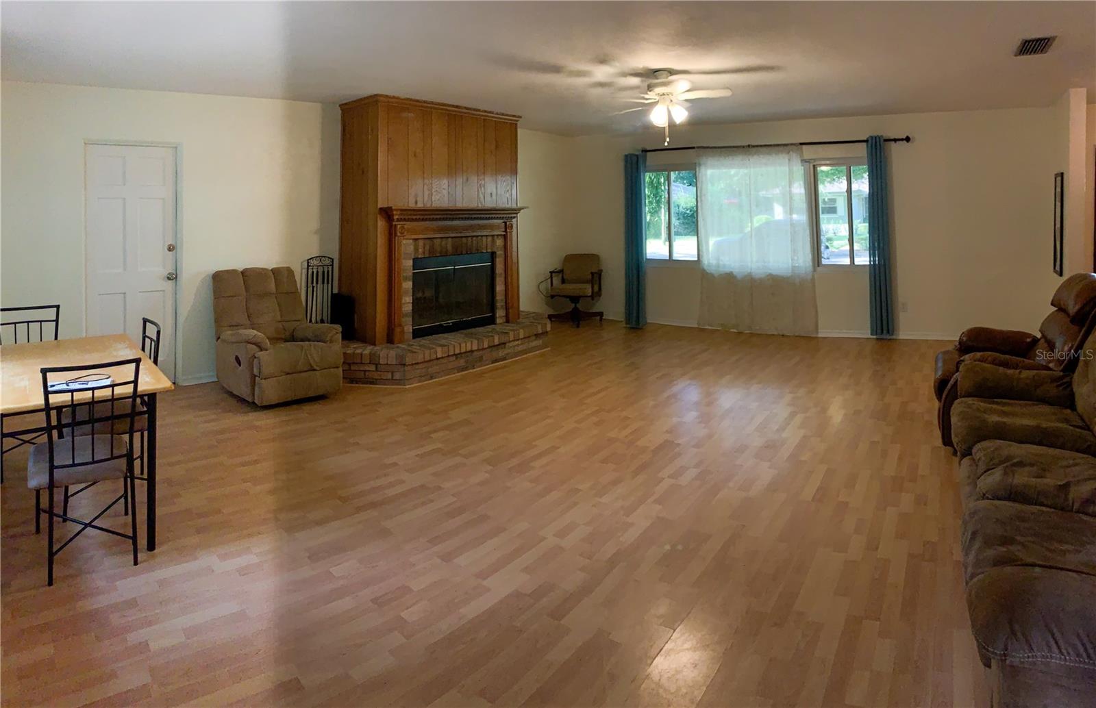Image 9 of 23 For 3027 1st Avenue