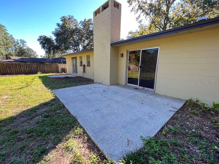 Image 29 of 33 For 2915 31st Terrace