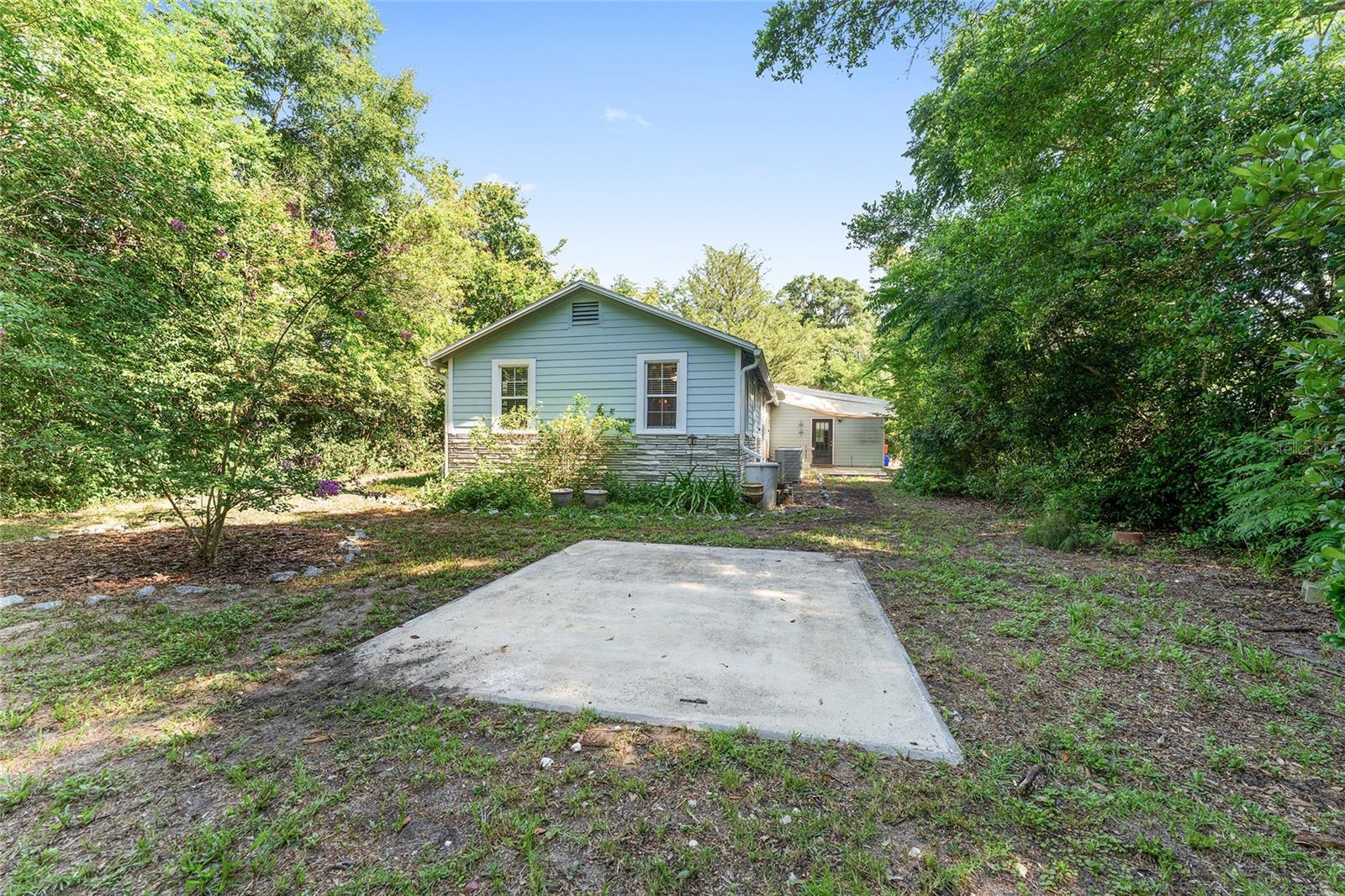 Image 63 of 93 For 911 33rd Avenue