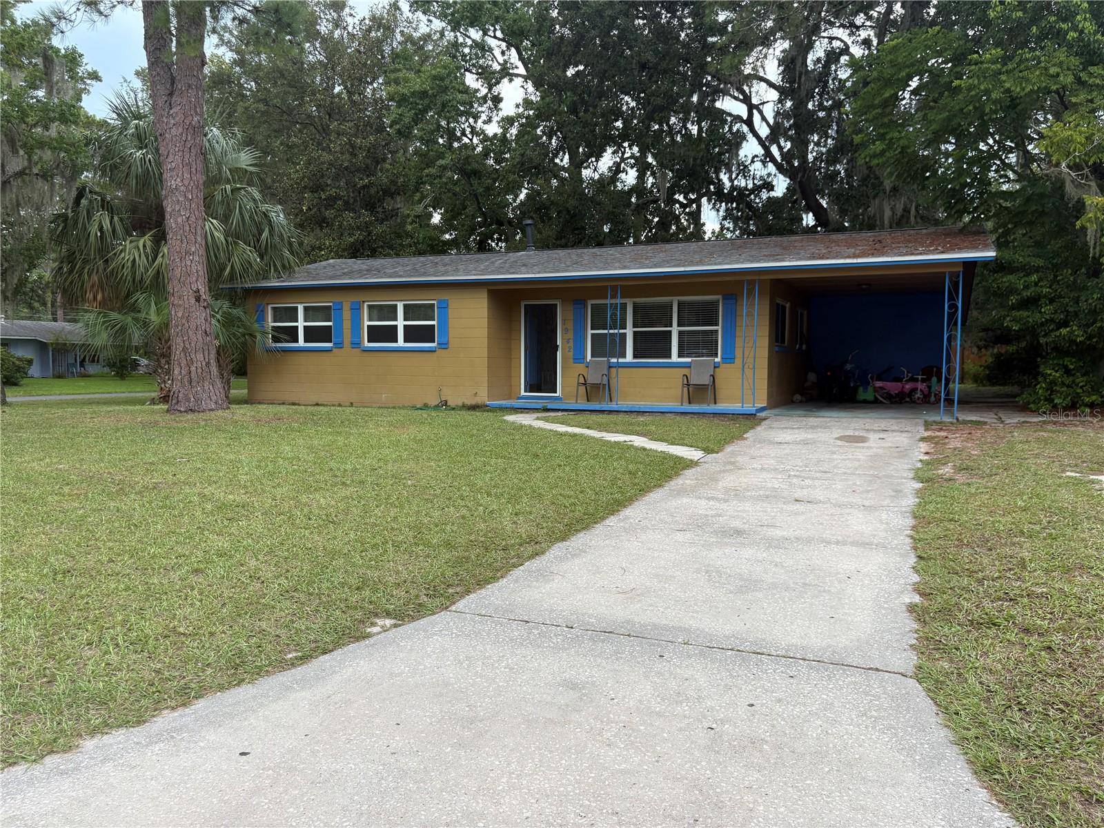 Image 2 of 27 For 1942 16th Terrace