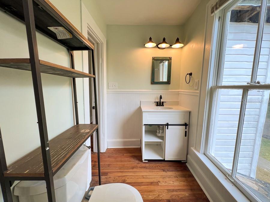 Image 12 of 15 For 123 8th Street