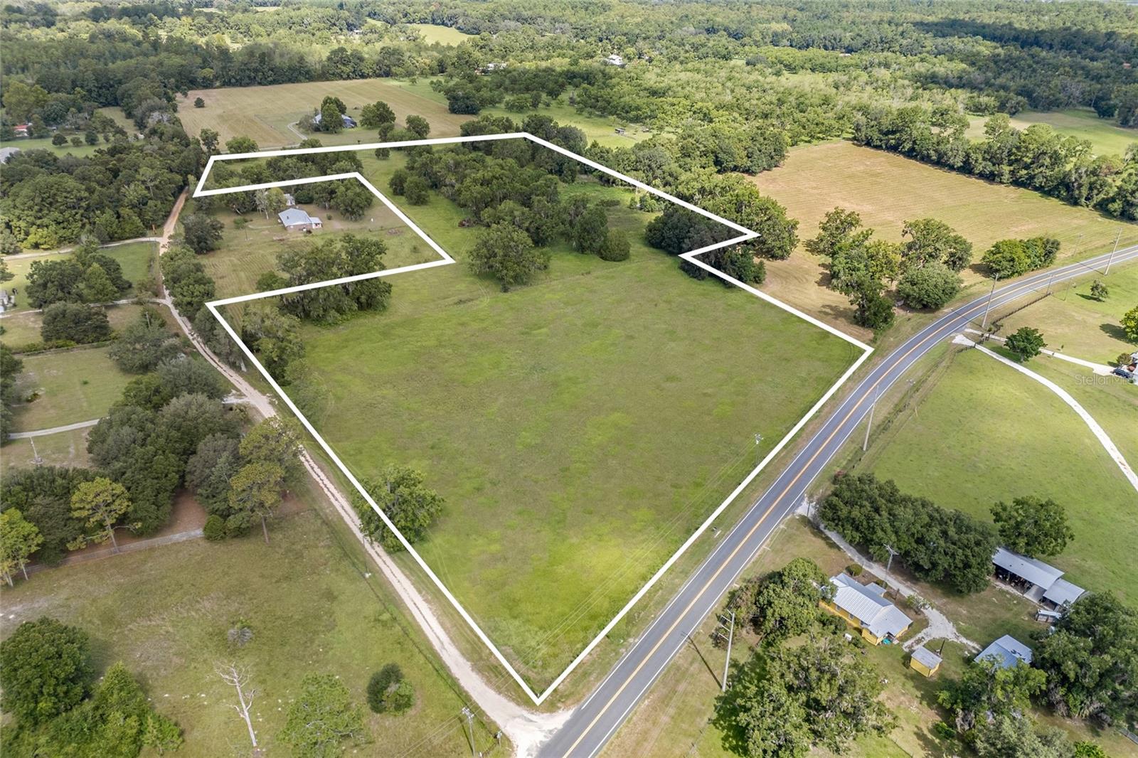 Image 3 of 12 For 116 Perry Road