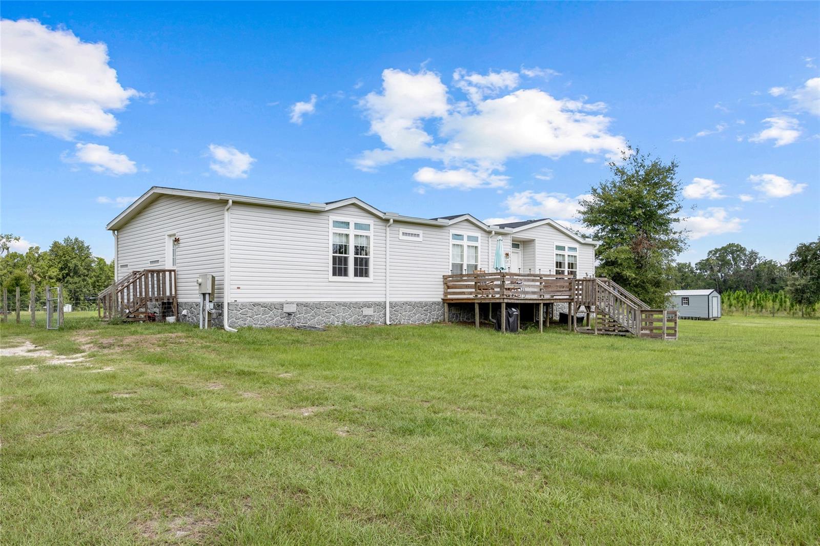 Image 6 of 54 For 2536 Centerville Avenue