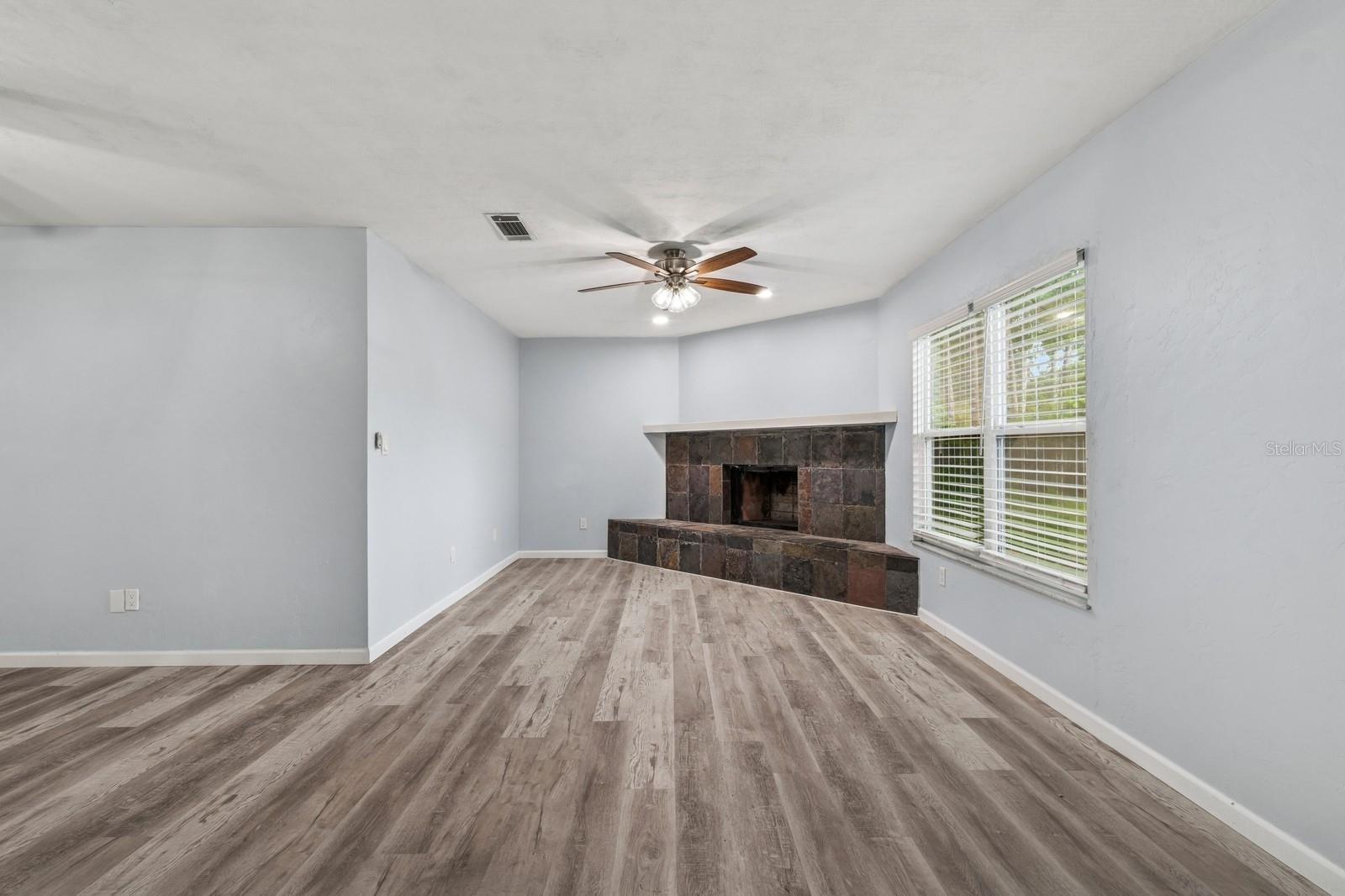 Image 4 of 35 For 6626 33rd Street