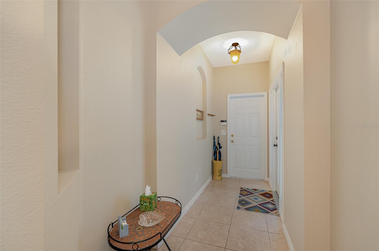 Image 5 of 27 For 1869 Tullagee Avenue
