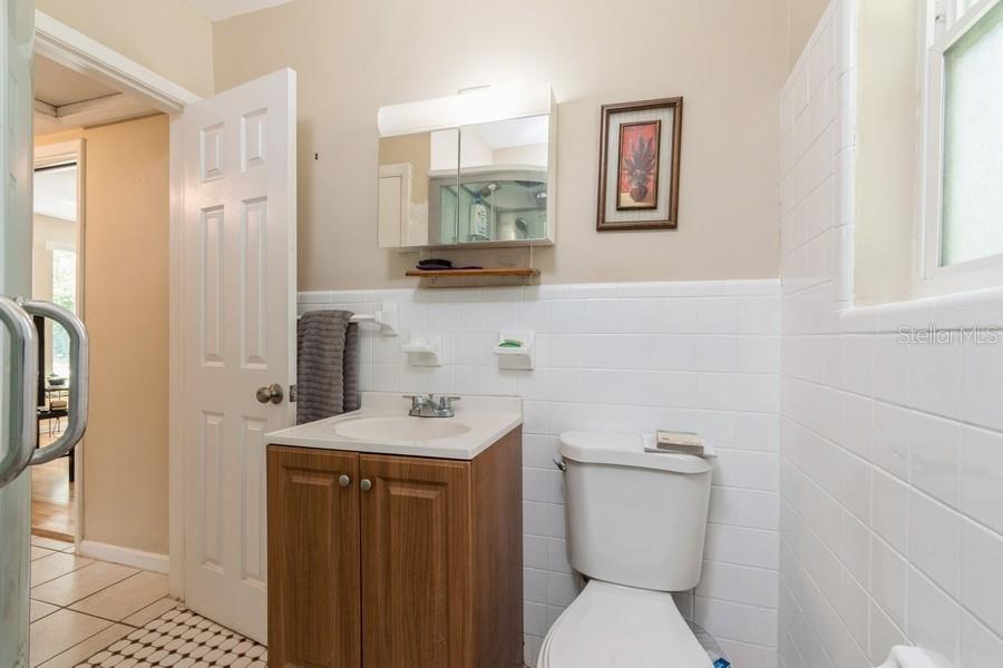 Image 22 of 26 For 2110 49th Drive