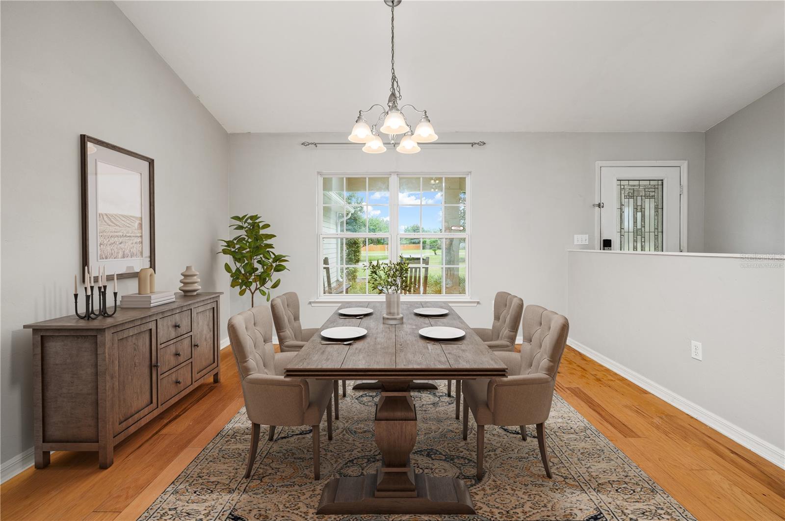 Image 14 of 92 For 10547 104th Avenue