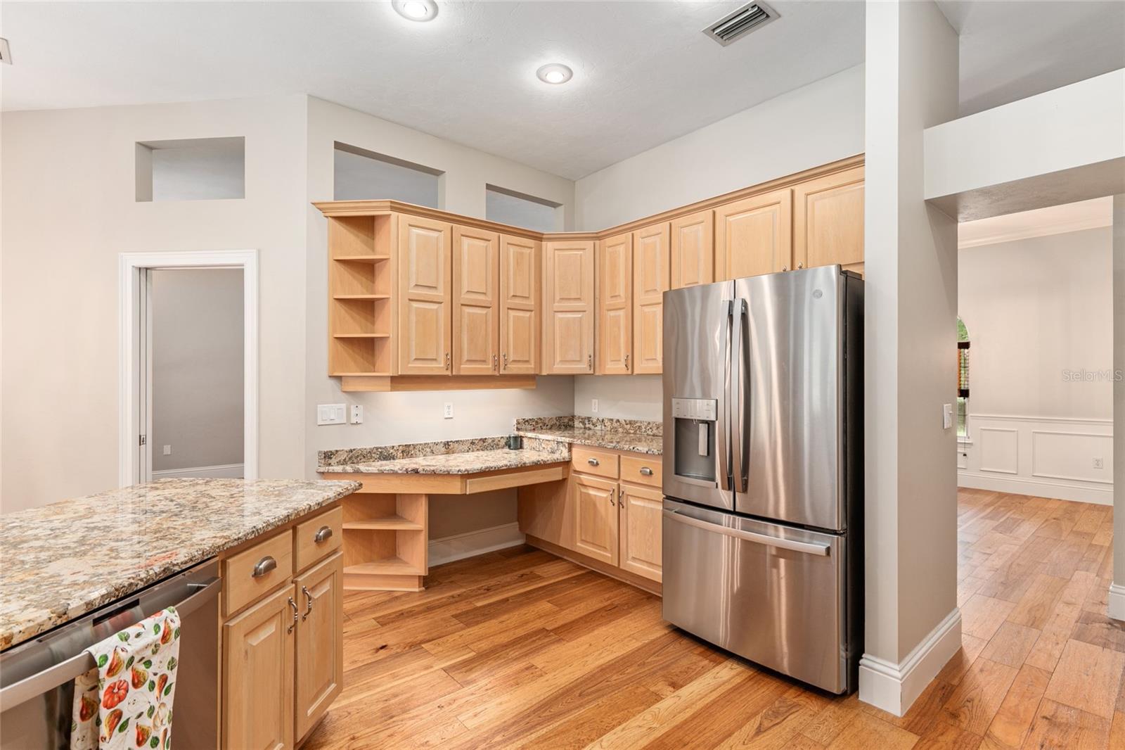 Image 16 of 76 For 4411 101st Drive