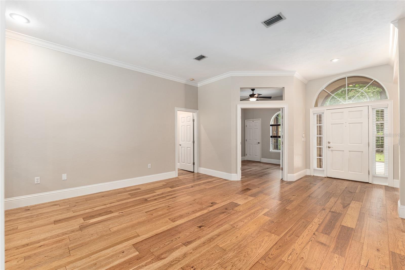 Image 5 of 76 For 4411 101st Drive