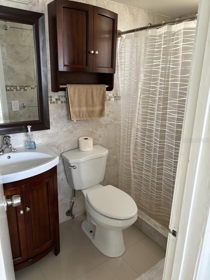 Image 6 of 11 For 5965 26th Avenue 101