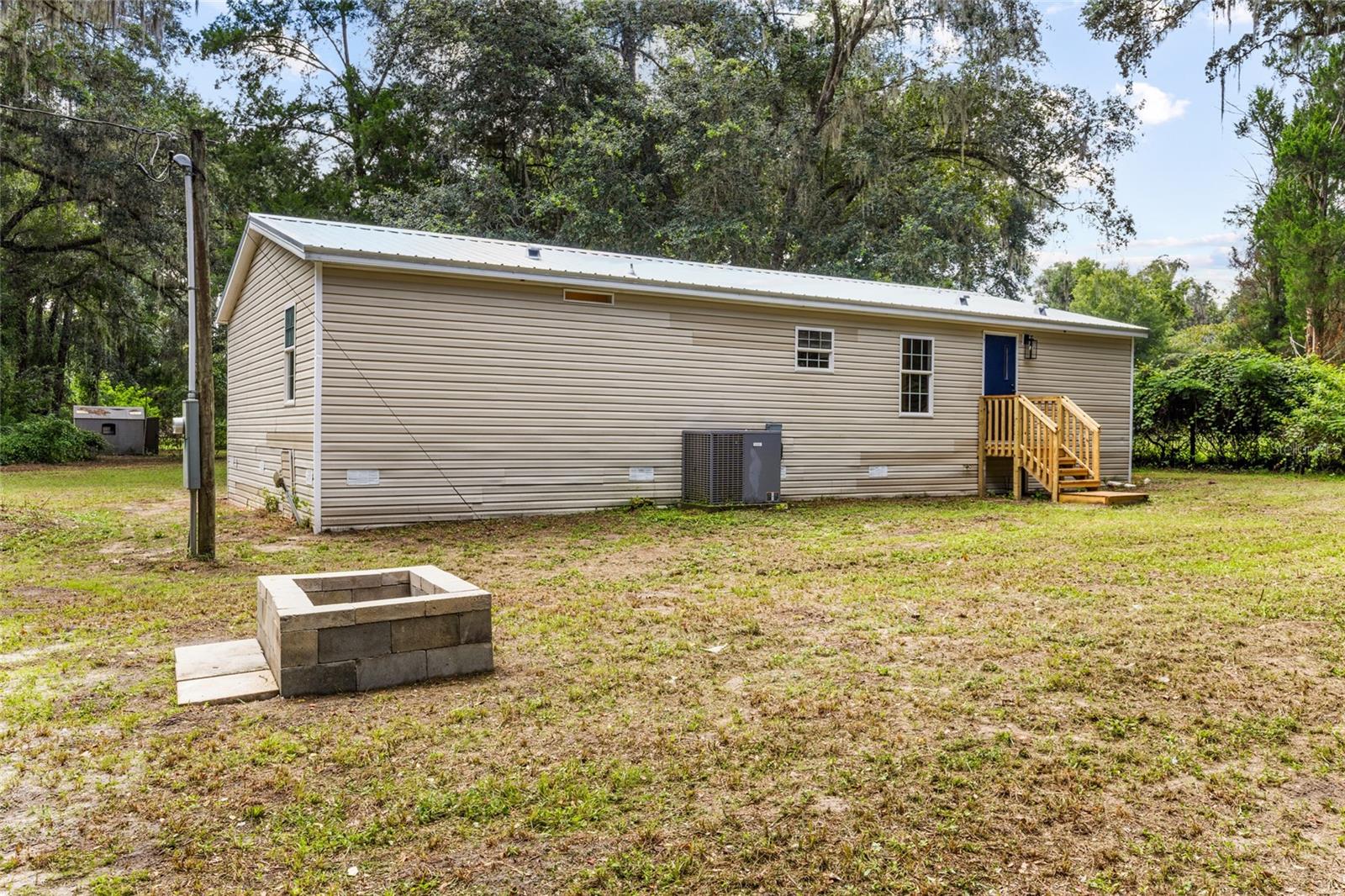 Image 18 of 22 For 6325 153rd Terrace