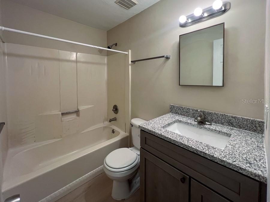 Image 14 of 23 For 5620 23rd Terrace 3