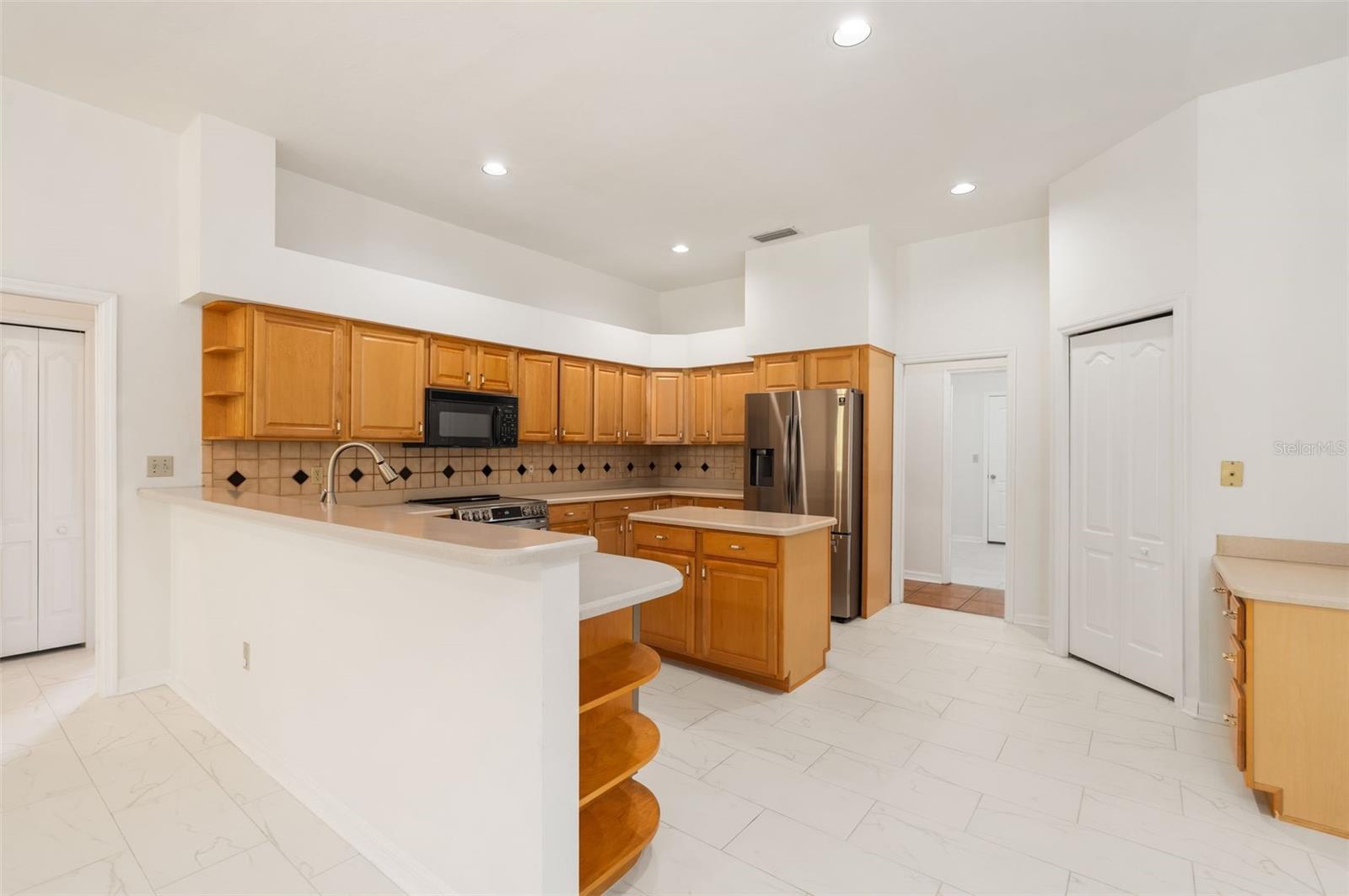 Image 13 of 57 For 2018 102nd Terrace
