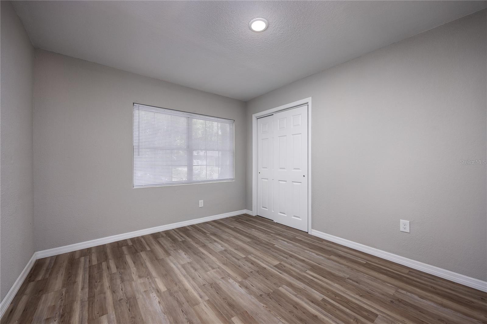 Image 23 of 35 For 640 36th Terrace