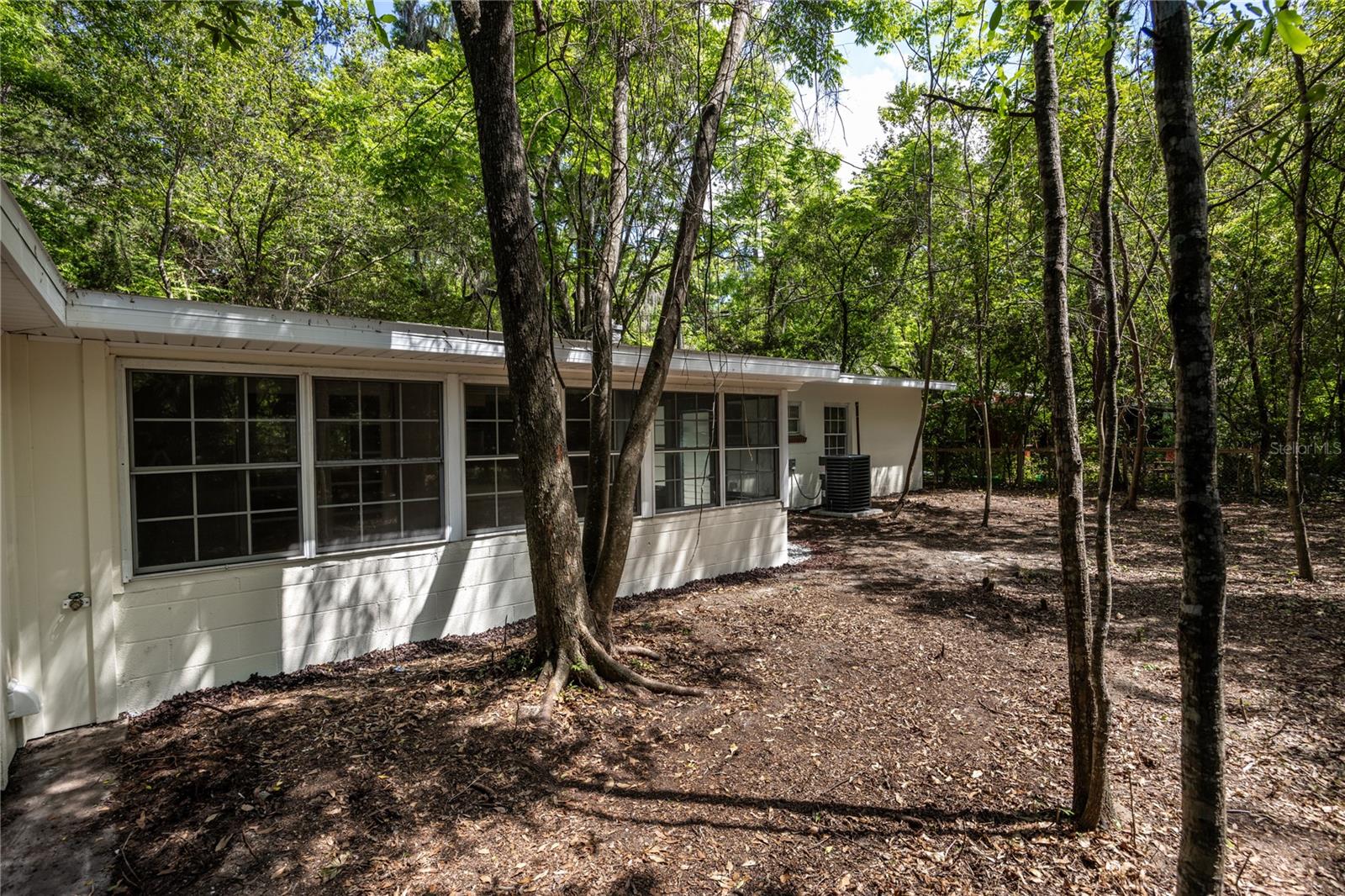 Image 7 of 35 For 640 36th Terrace