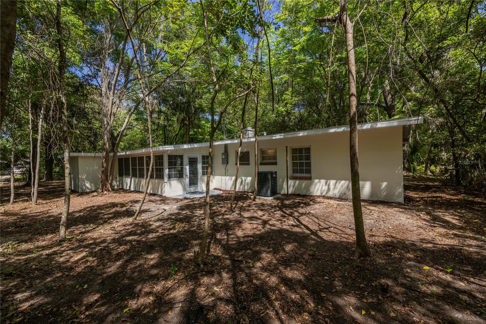 Image 8 of 35 For 640 36th Terrace