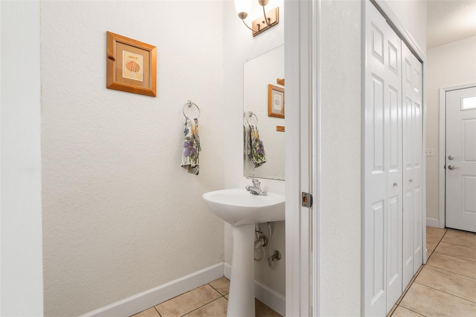 Image 8 of 29 For 2508 35th Place 125