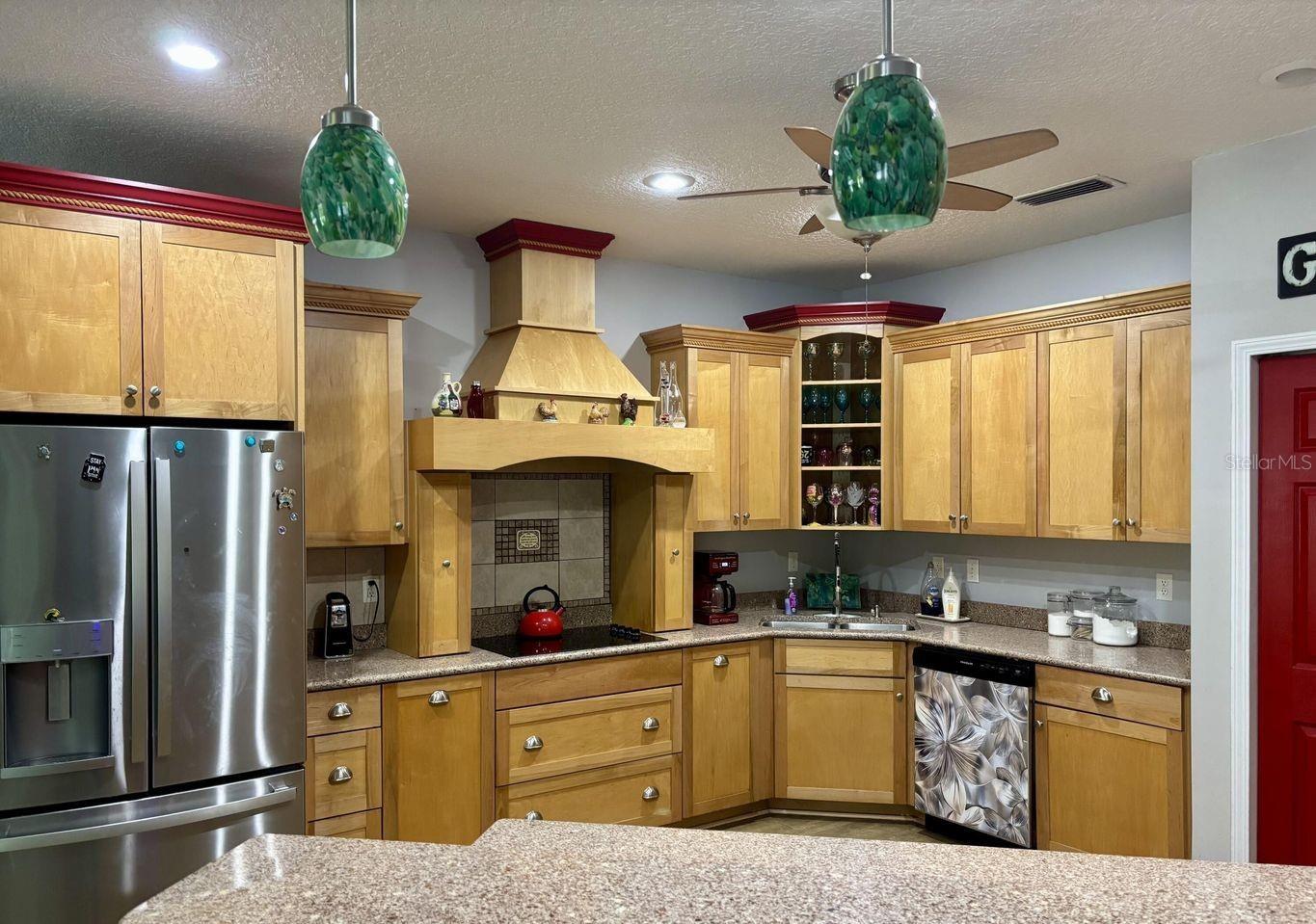 Image 11 of 36 For 7634 Aztec Court