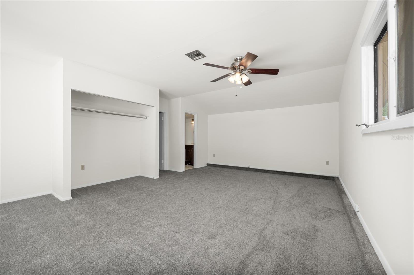 Image 15 of 28 For 102 27th Terrace
