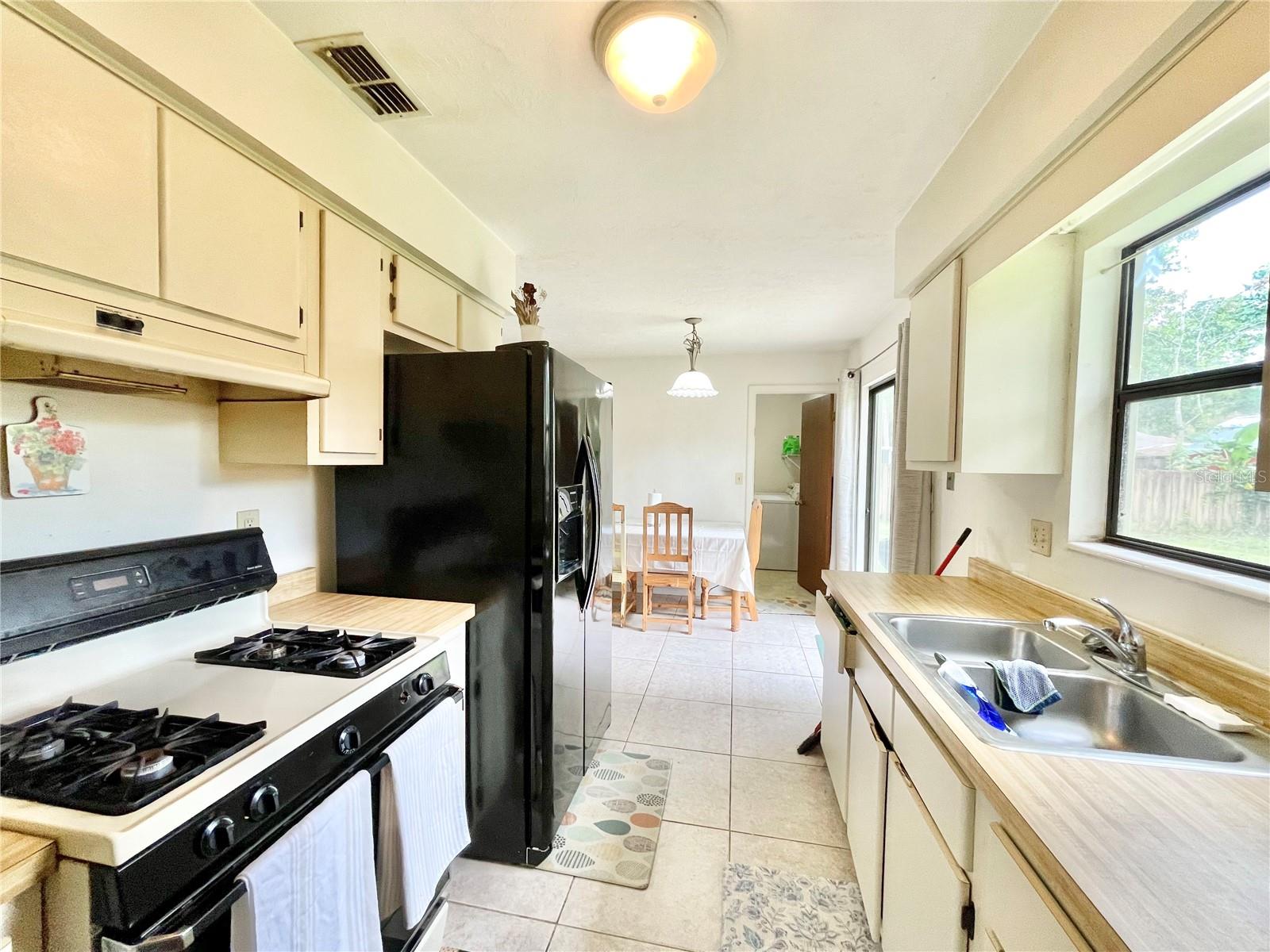 Image 10 of 28 For 2620 45th Place