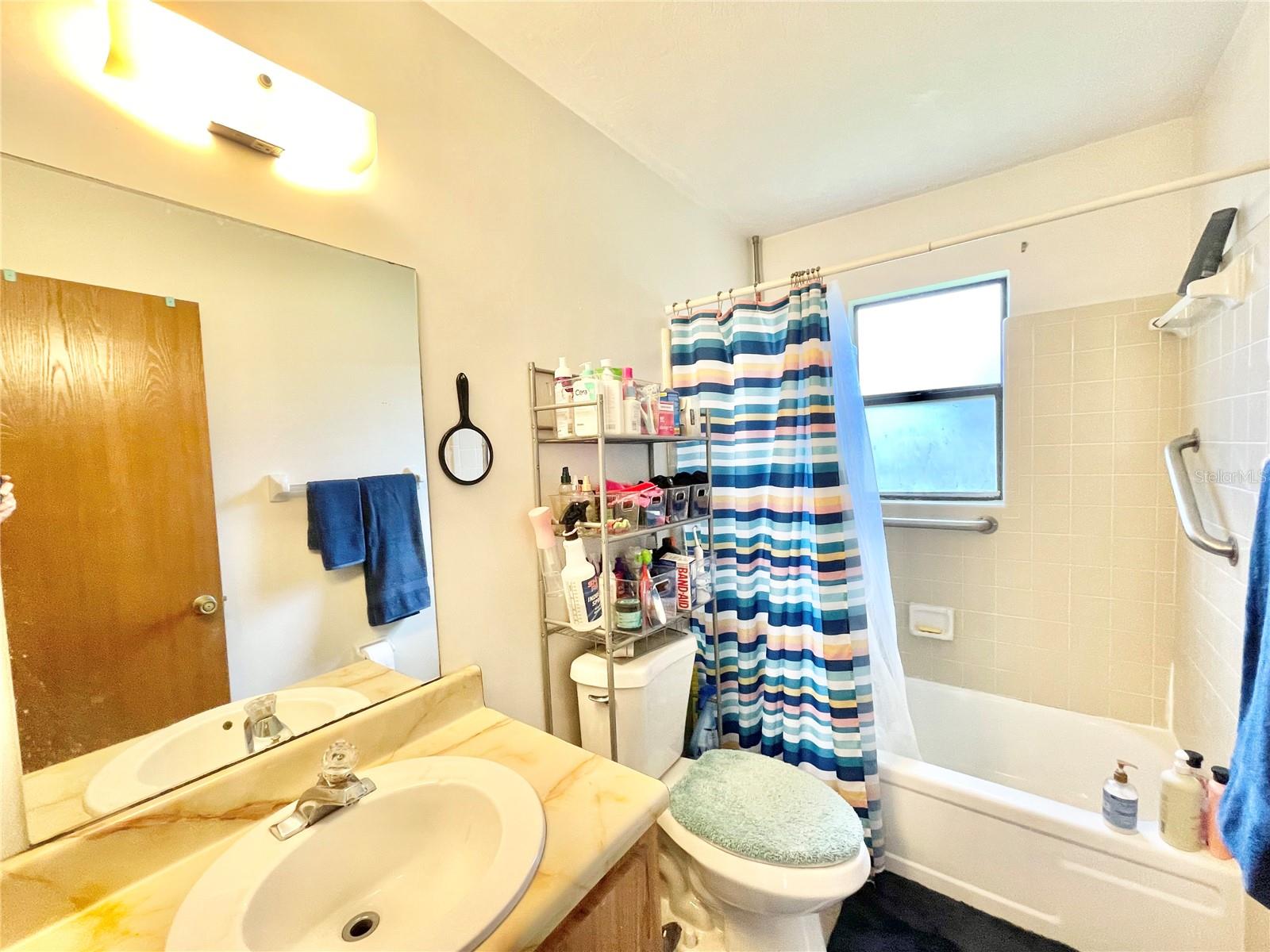 Image 16 of 28 For 2620 45th Place