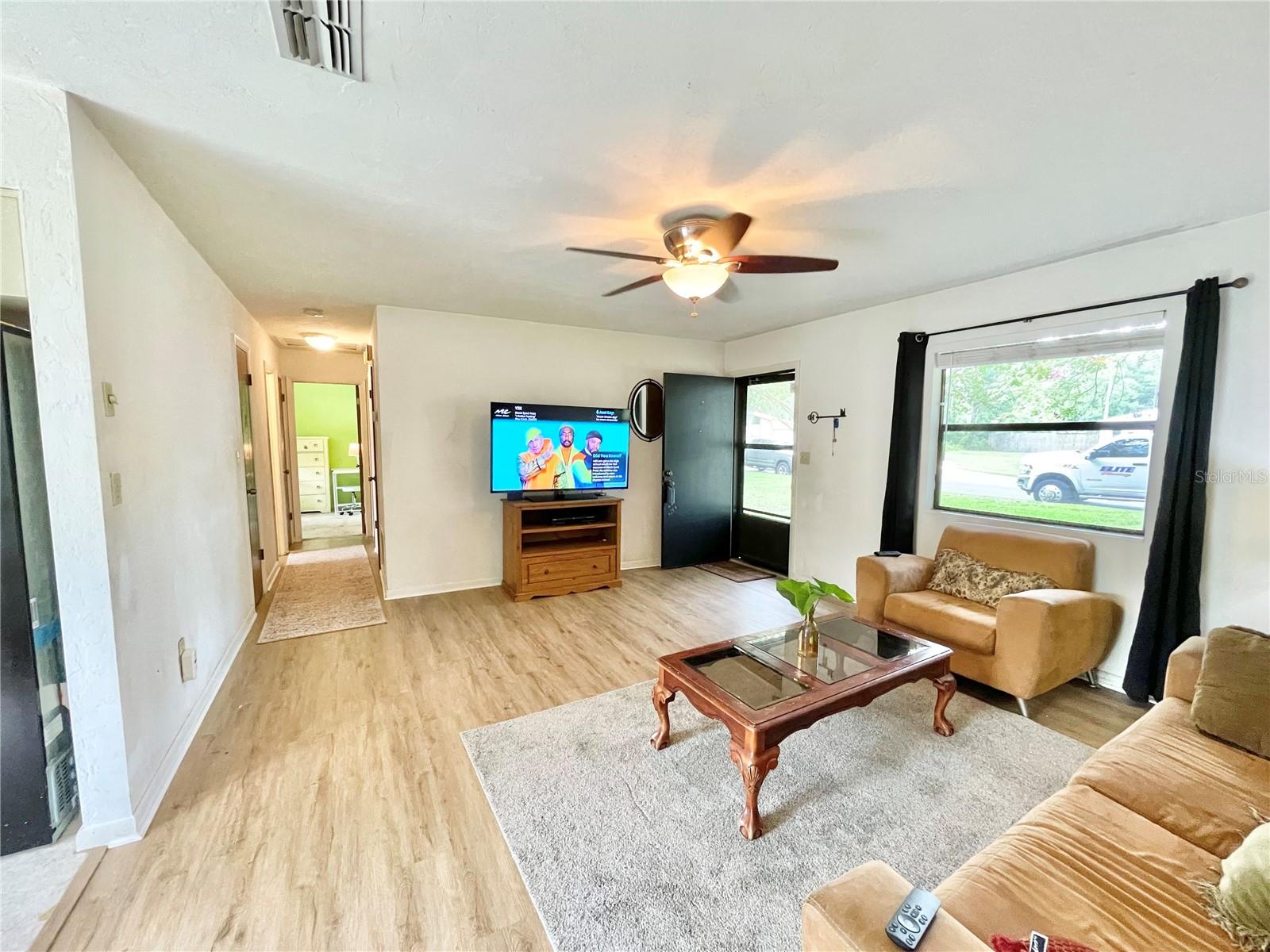 Image 3 of 28 For 2620 45th Place