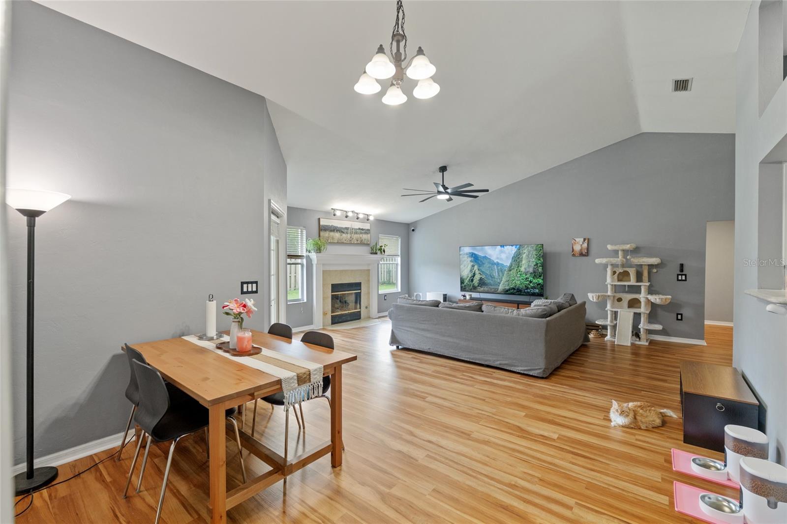 Image 12 of 47 For 7637 49th Place