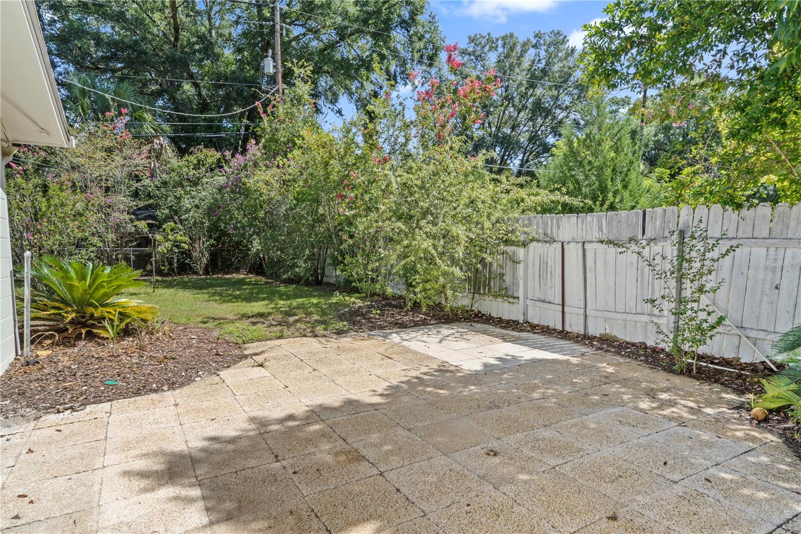 Image 18 of 20 For 3820 15th Avenue