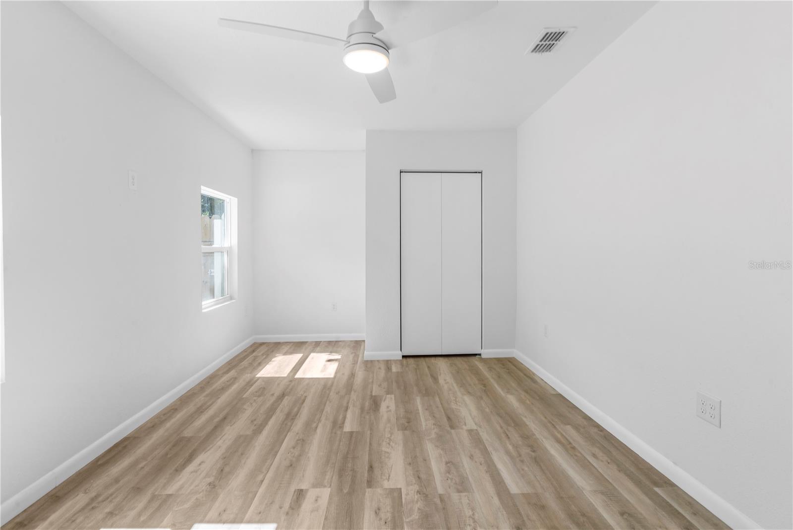 Image 8 of 20 For 3820 15th Avenue