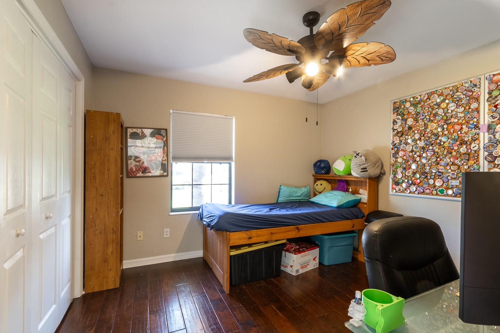 Image 15 of 32 For 6142 111th Place