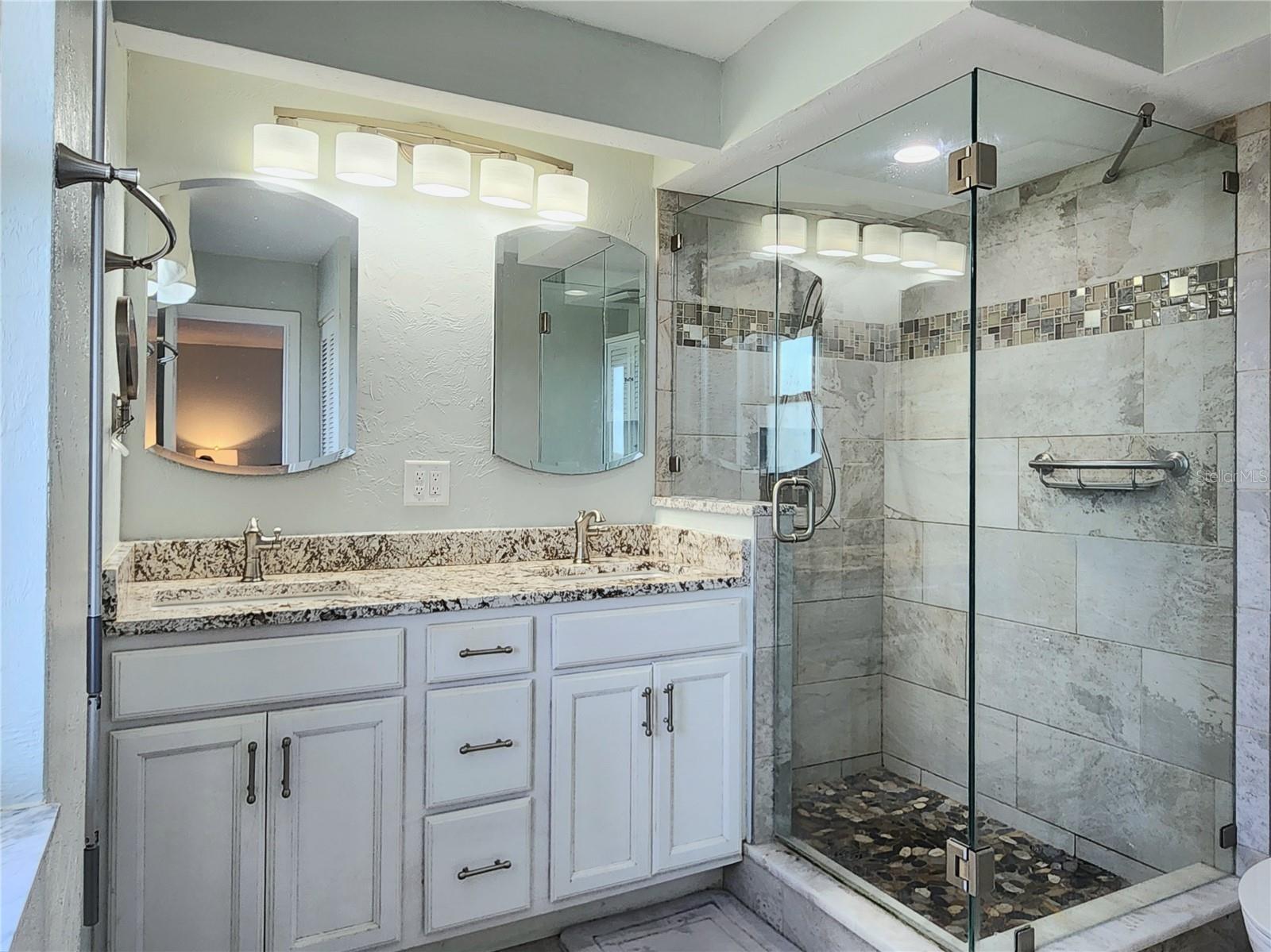 Image 12 of 17 For 3370 Ocean Shore Boulevard 5020