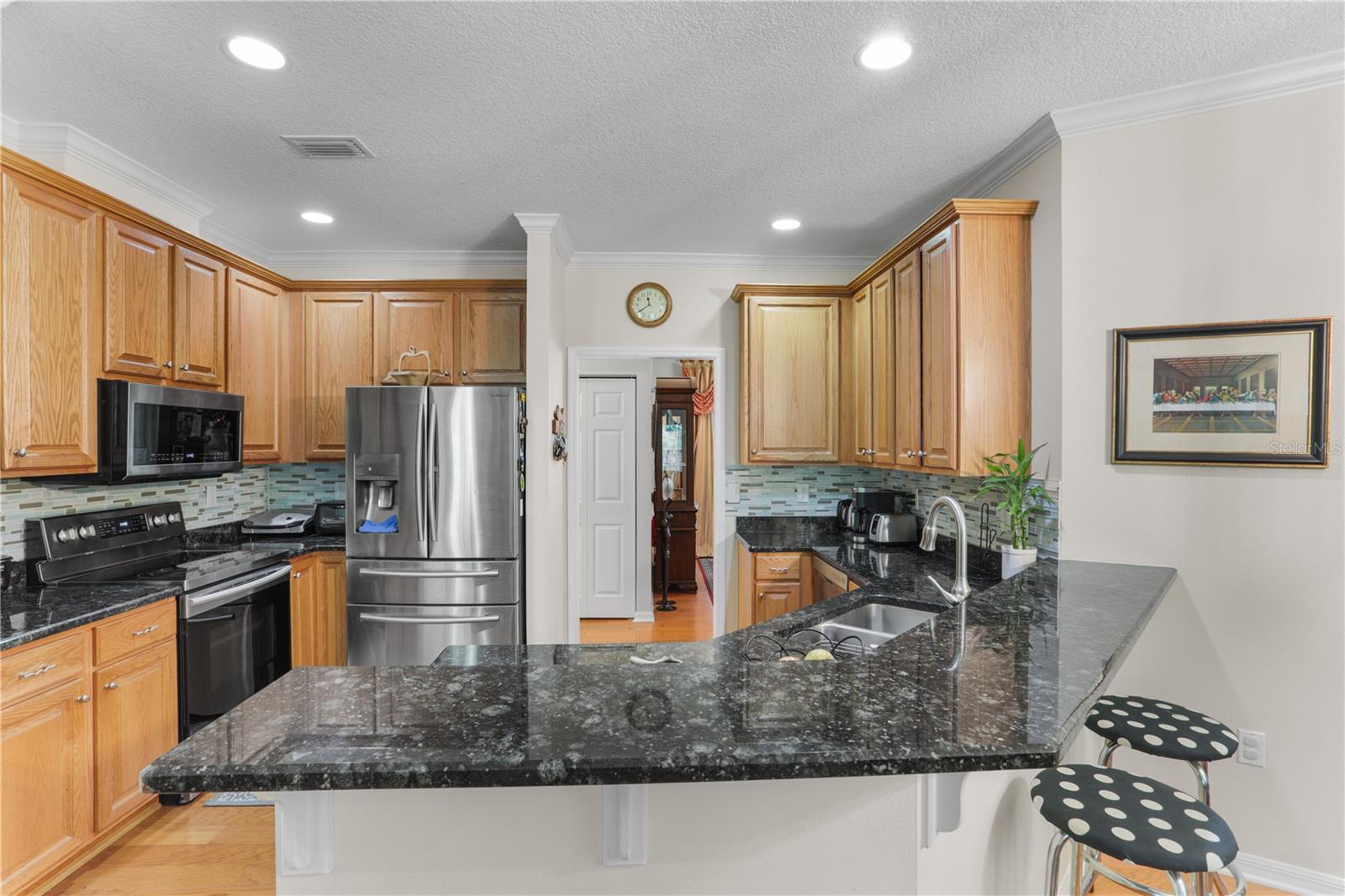 Image 11 of 40 For 7277 White Oaks Road