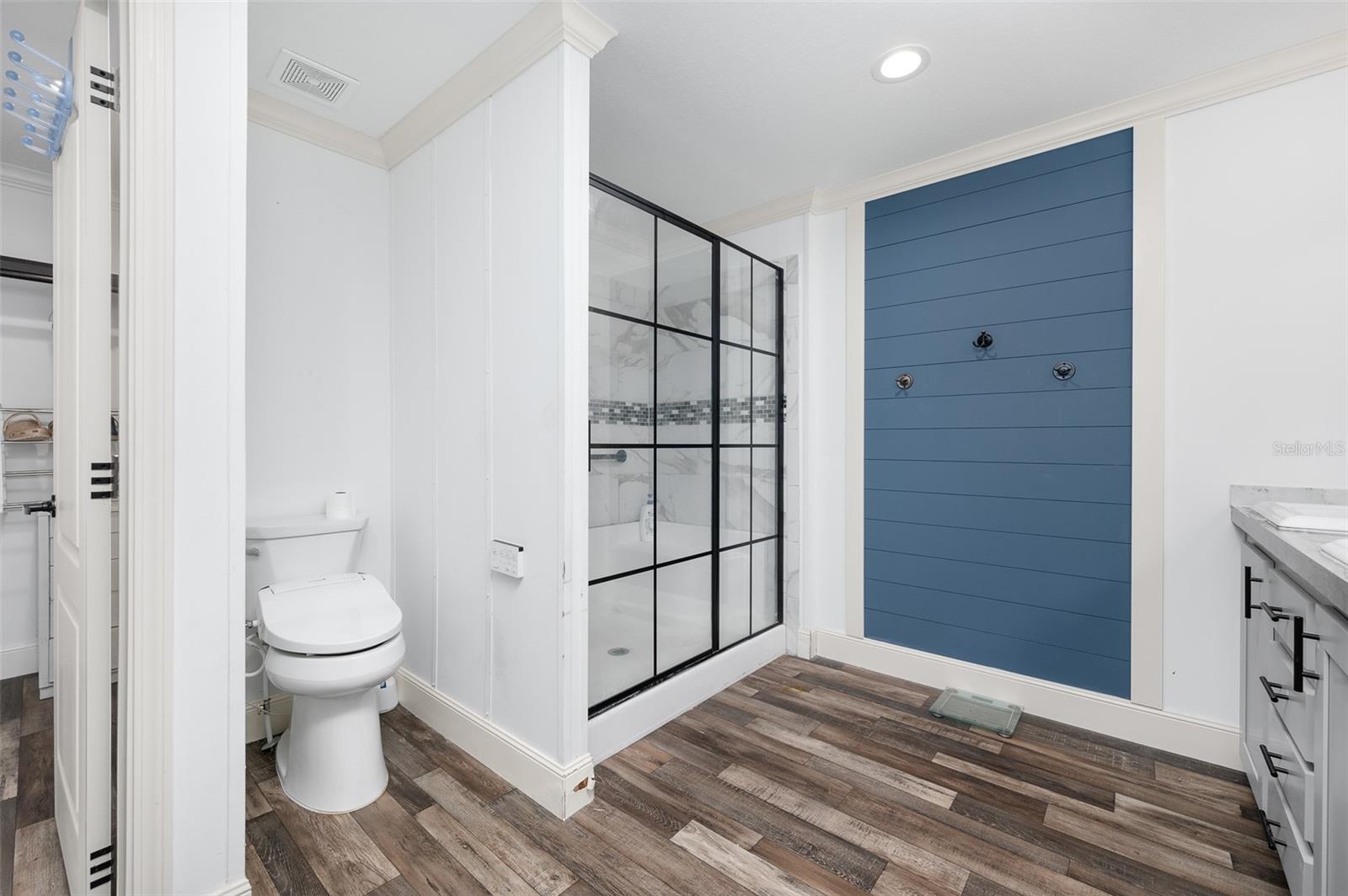 Image 20 of 78 For 3616 & 3622 178th Terrace