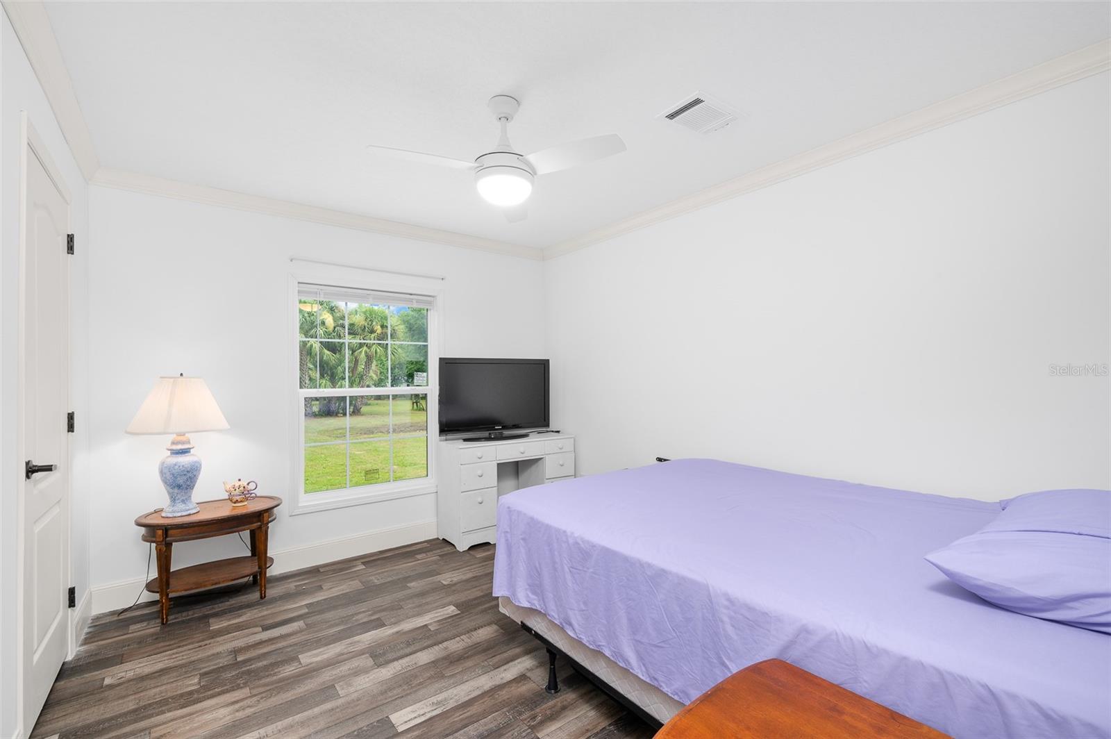 Image 25 of 78 For 3616 & 3622 178th Terrace