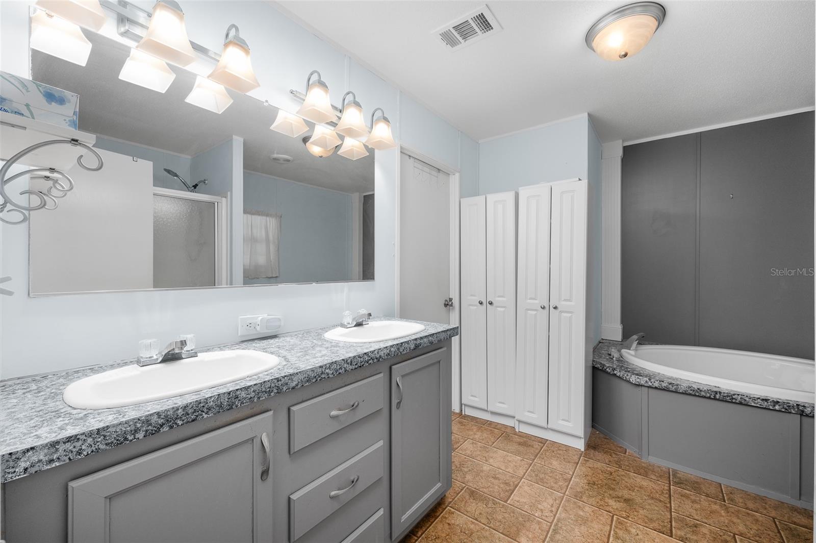 Image 57 of 78 For 3616 & 3622 178th Terrace