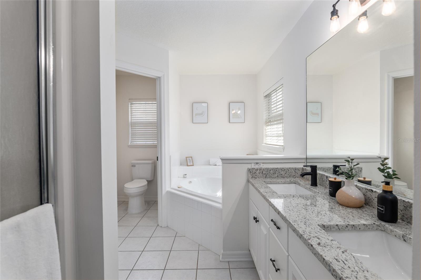 Image 22 of 40 For 6930 86th Terrace
