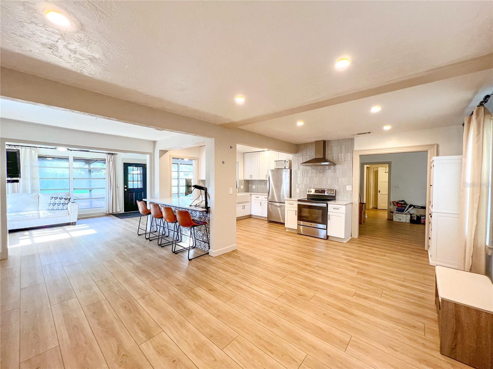 Image 2 of 17 For 215 16th Avenue