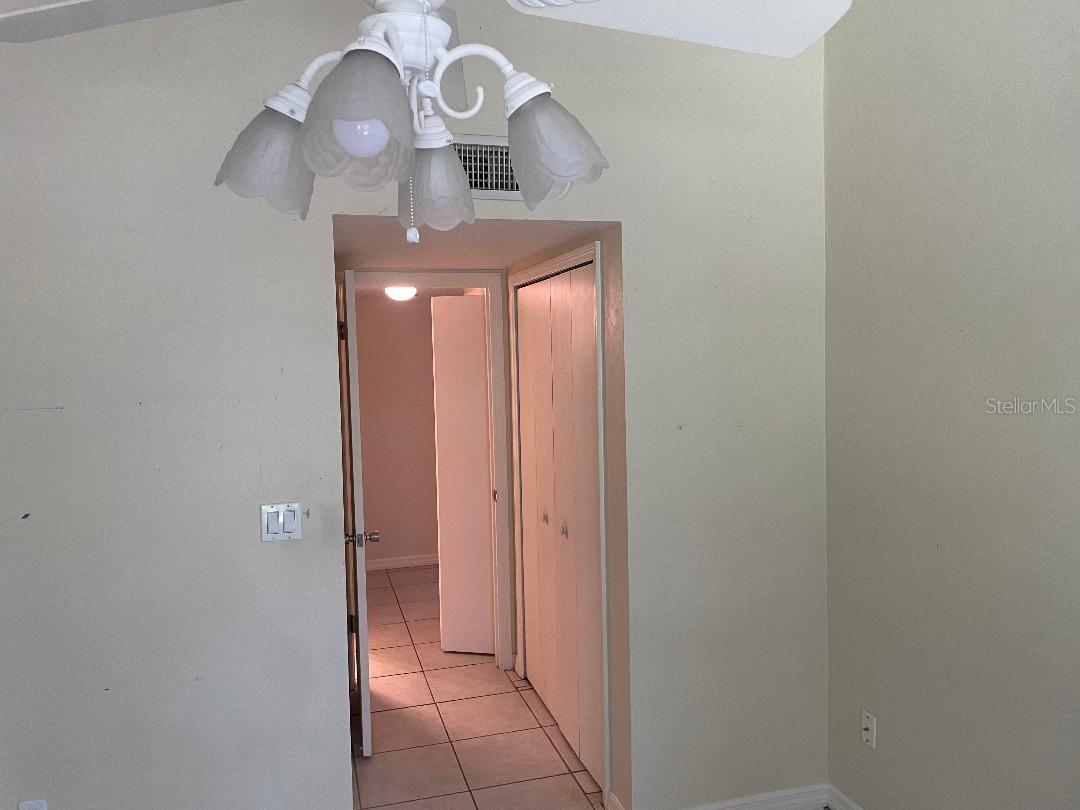 Image 20 of 60 For 345 48th Boulevard 345