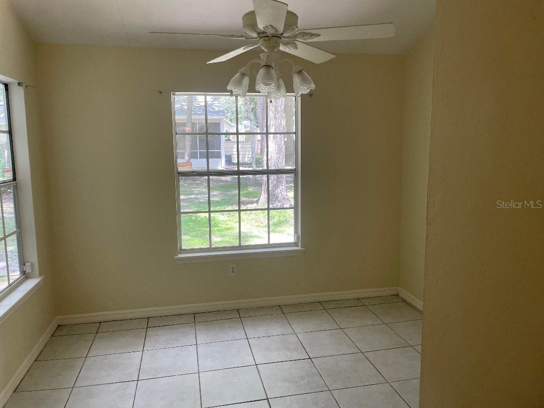 Image 21 of 60 For 345 48th Boulevard 345