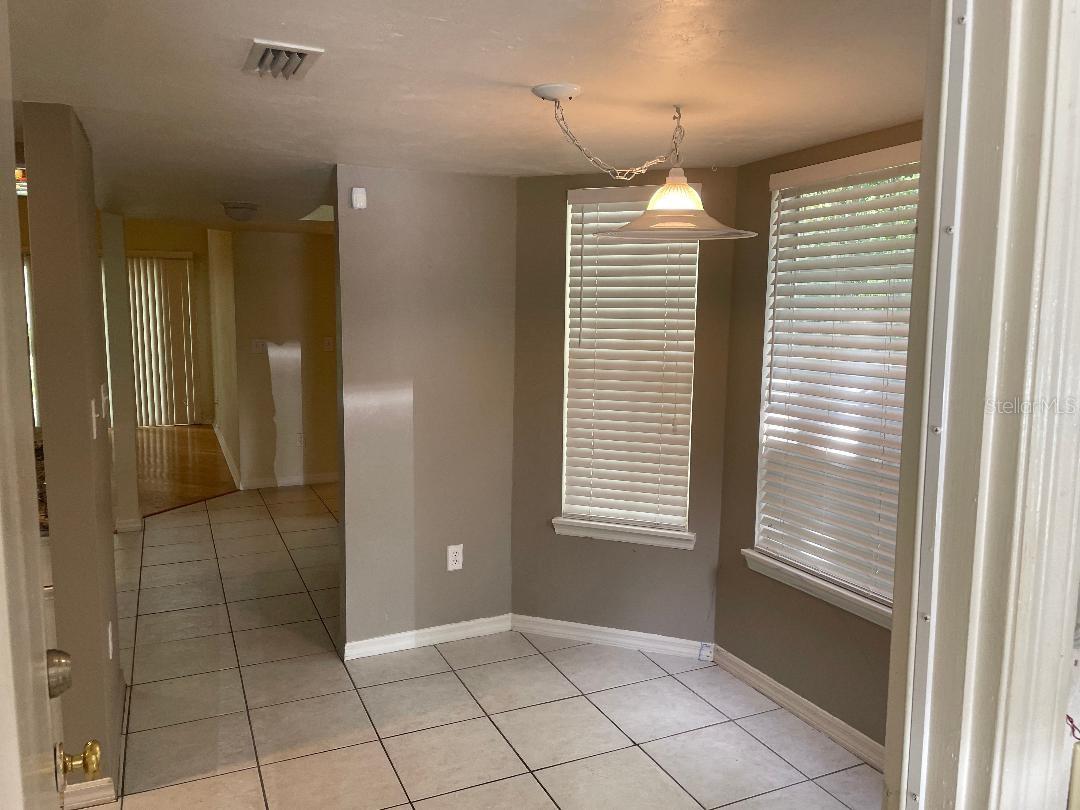 Image 24 of 60 For 345 48th Boulevard 345