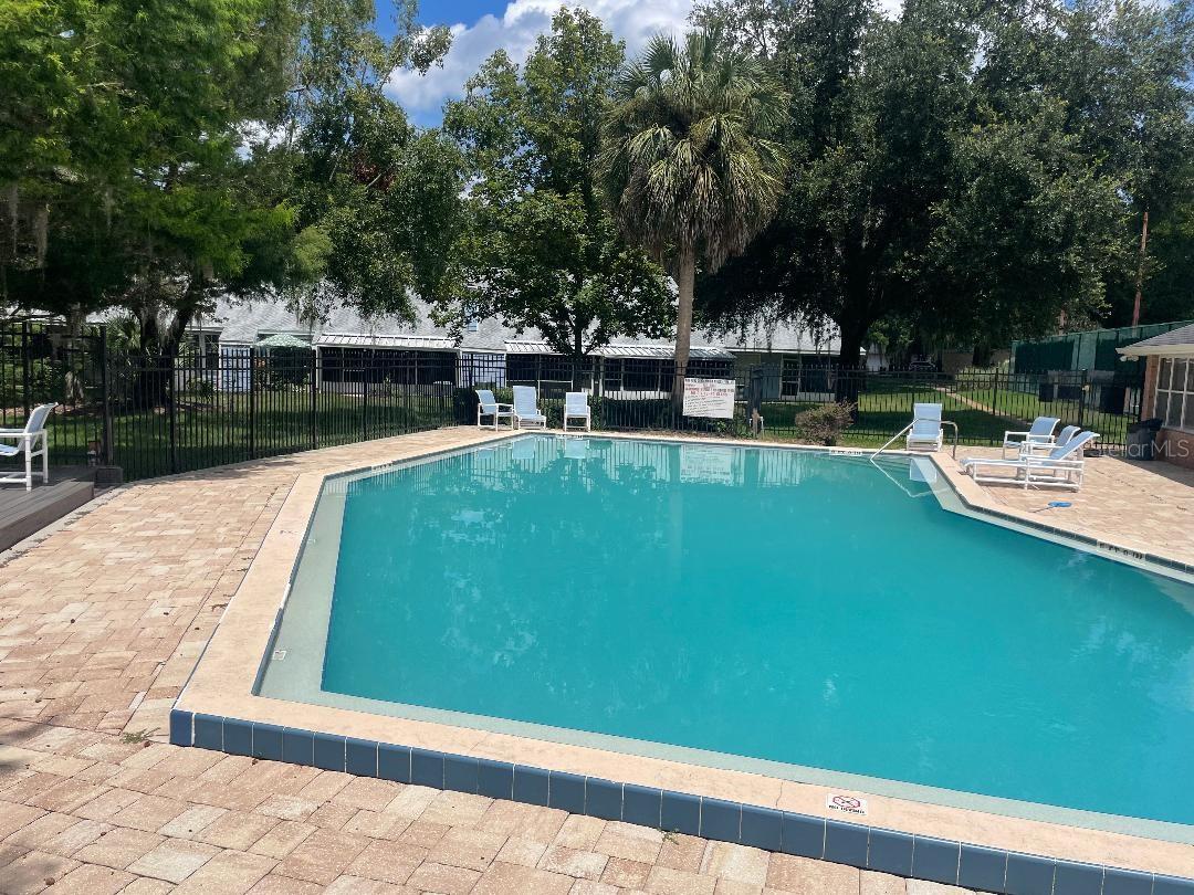 Image 30 of 60 For 345 48th Boulevard 345