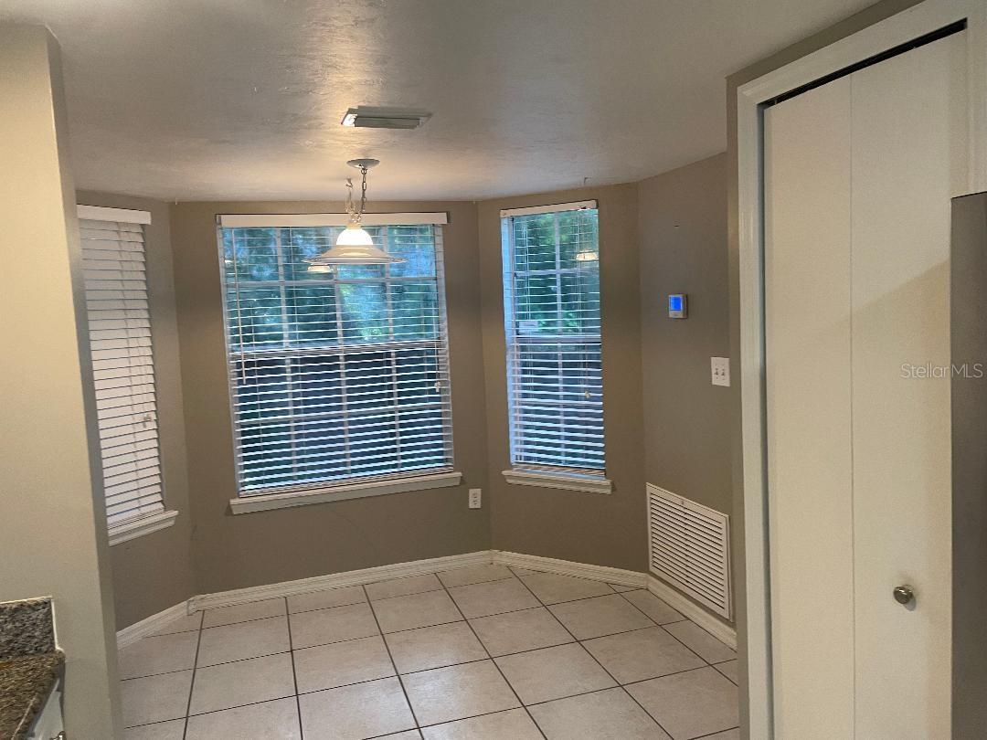 Image 41 of 60 For 345 48th Boulevard 345