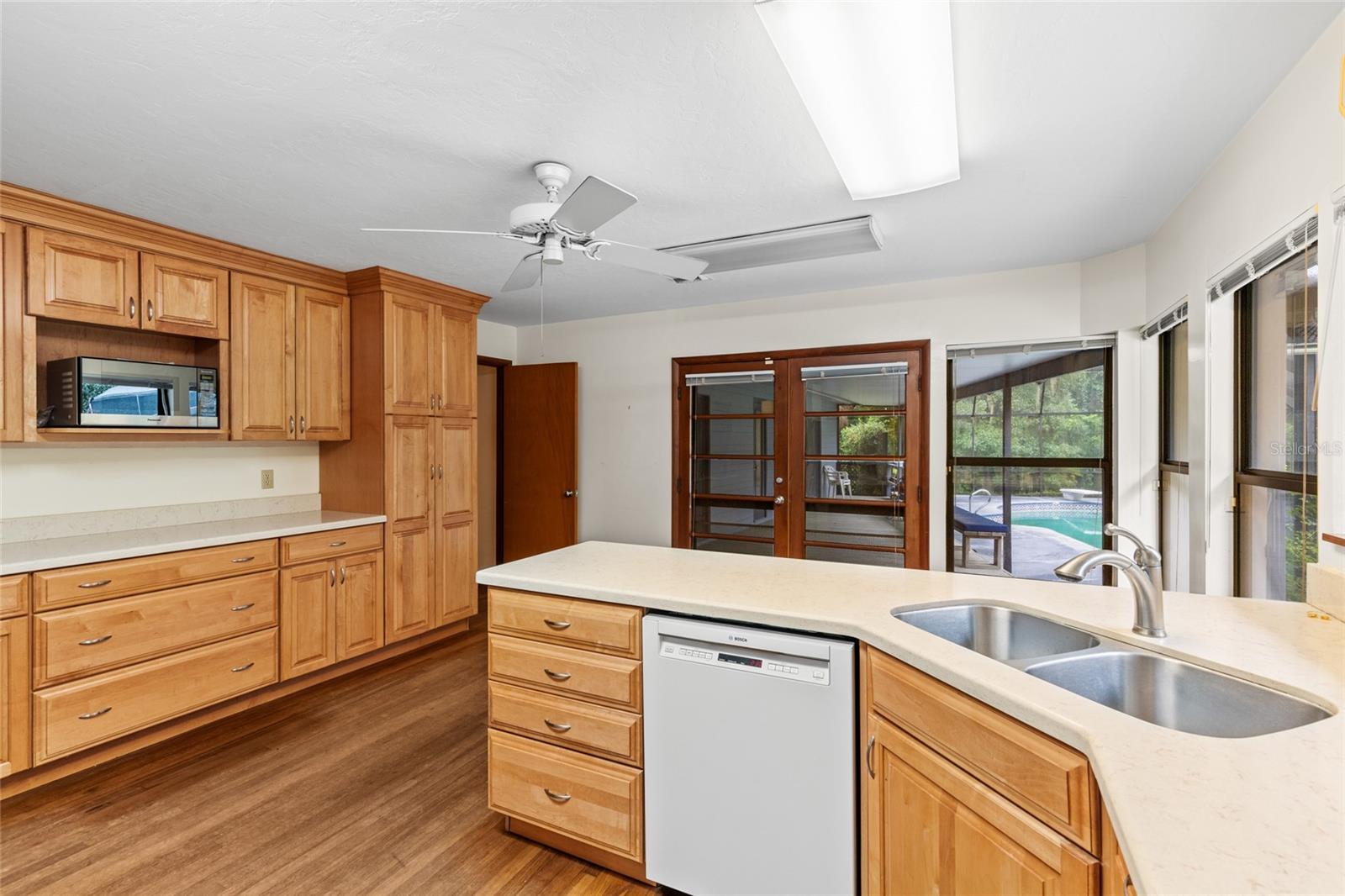 Image 13 of 48 For 1520 25th Terrace