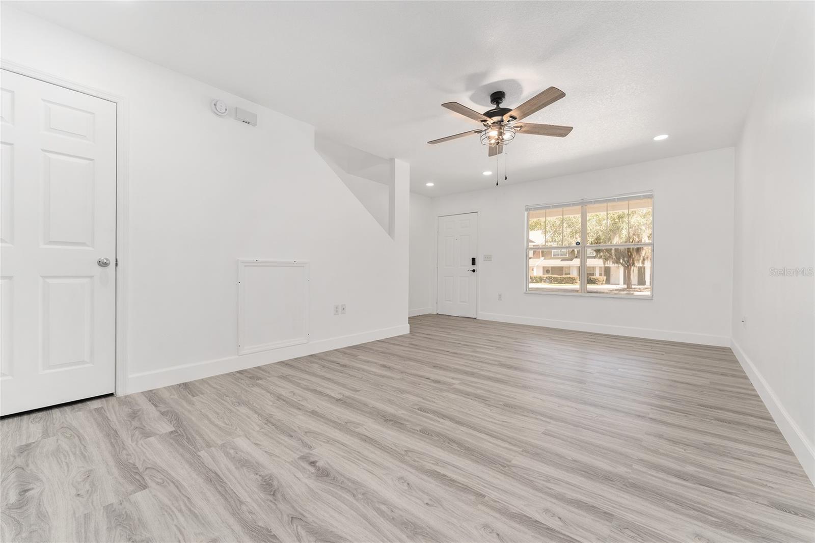 Image 10 of 50 For 4237 22nd Lane 137