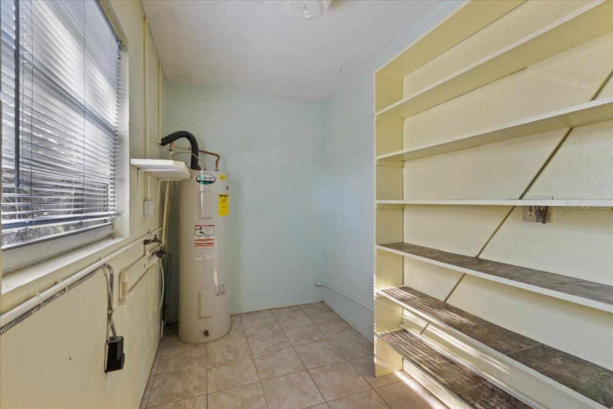 Image 12 of 44 For 11731 78th Terrace