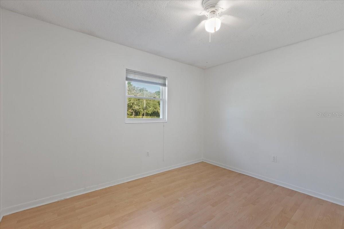 Image 14 of 44 For 11731 78th Terrace