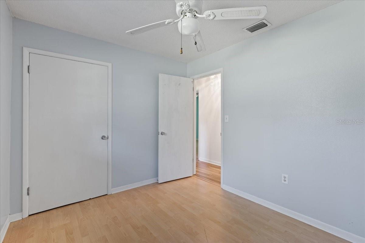 Image 16 of 44 For 11731 78th Terrace