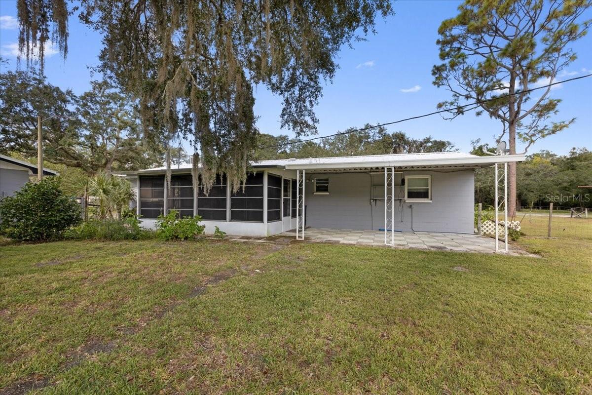 Image 23 of 44 For 11731 78th Terrace