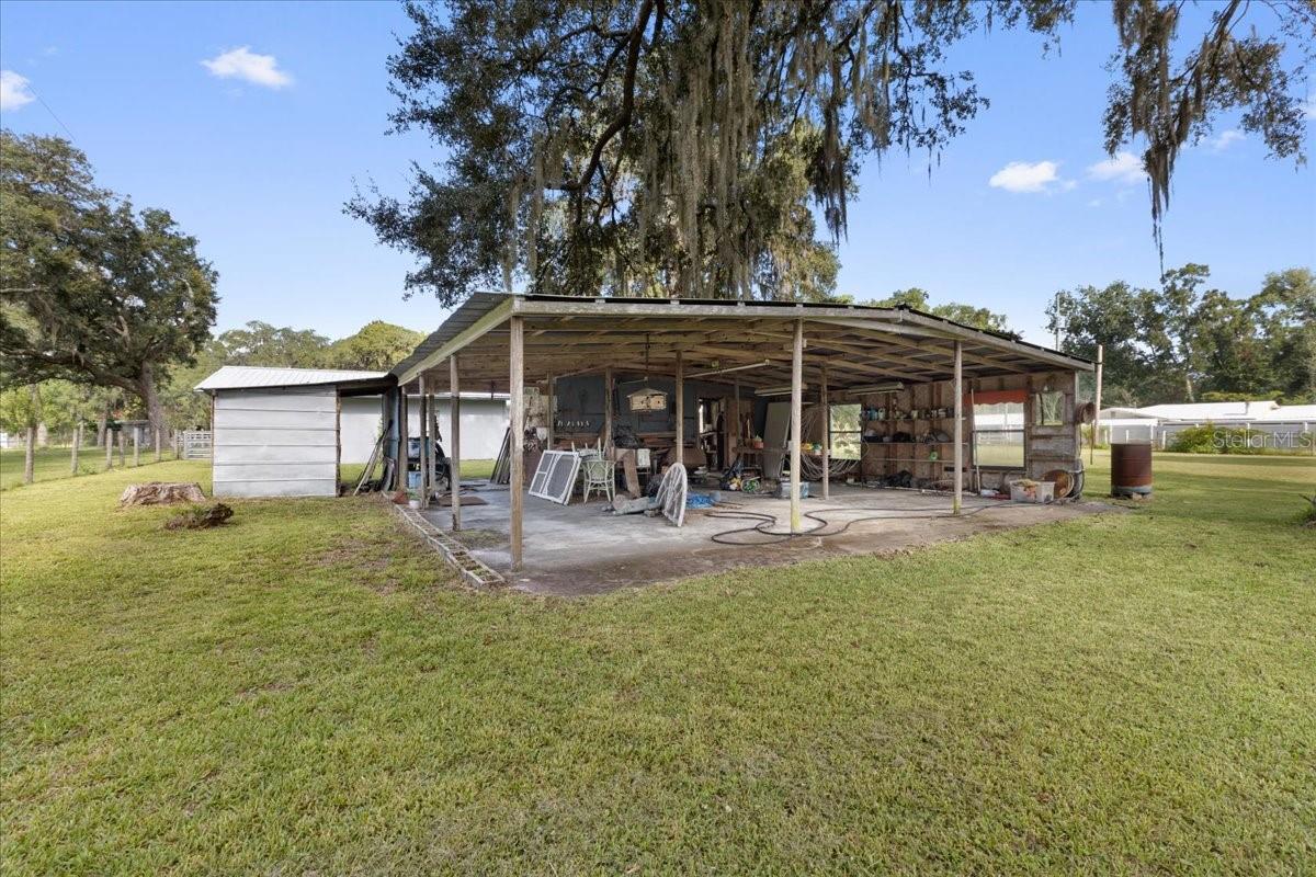 Image 33 of 44 For 11731 78th Terrace