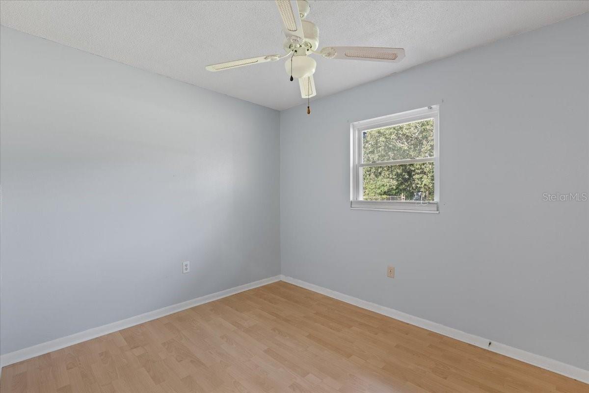 Image 6 of 44 For 11731 78th Terrace